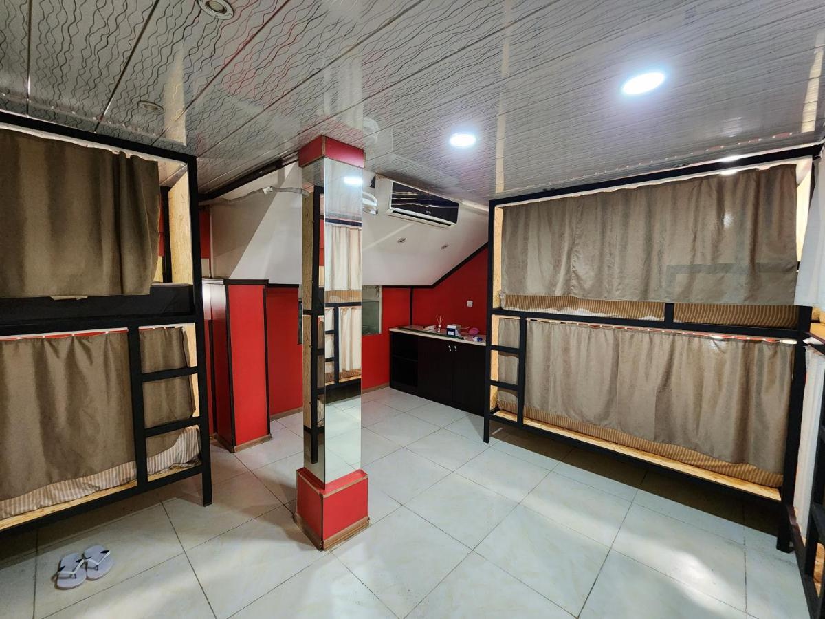 Gala Hostel Tbilisi Ngoại thất bức ảnh